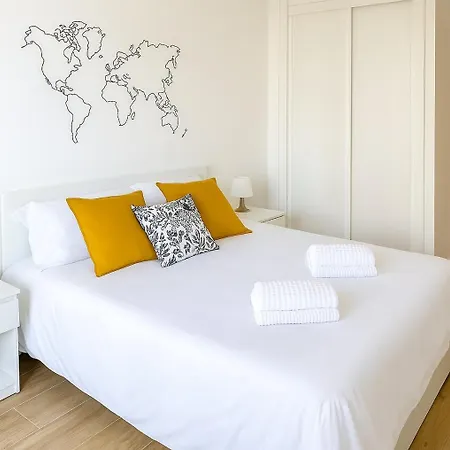 Beautiful In Puente De Vallecas - Atocha Apartment *