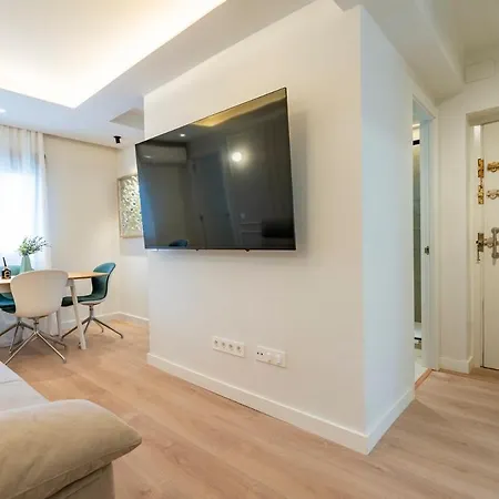Apartment F132 Brand New Design - Feria *
