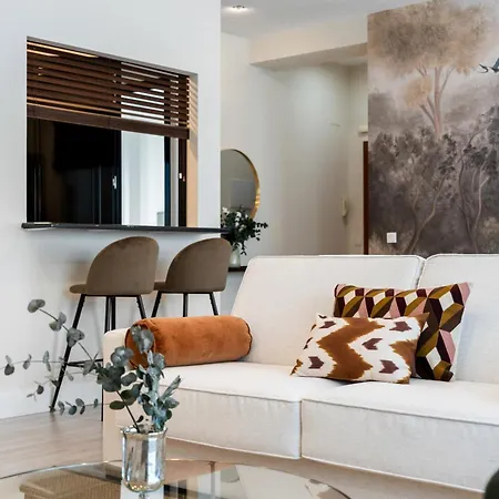 Gran Via Panorama Syline 6pax Alquiler Temporal Apartment