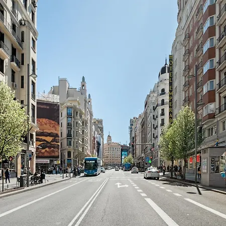 Gran Via Panorama Syline 6pax Alquiler Temporal Apartment *