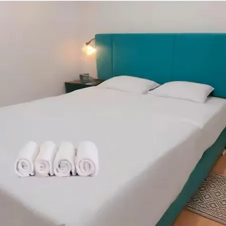 Hostel Alexa Host Madrid