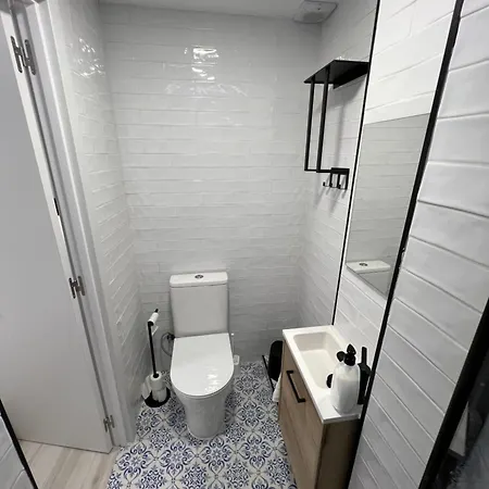 The New Gallery Apartment