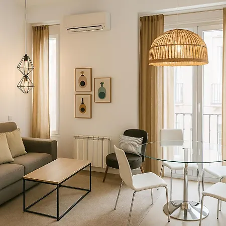 Sixrooms Plaza Mayor Guest house Madrid