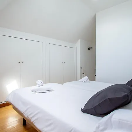 Apartment Adelfas Madrid
