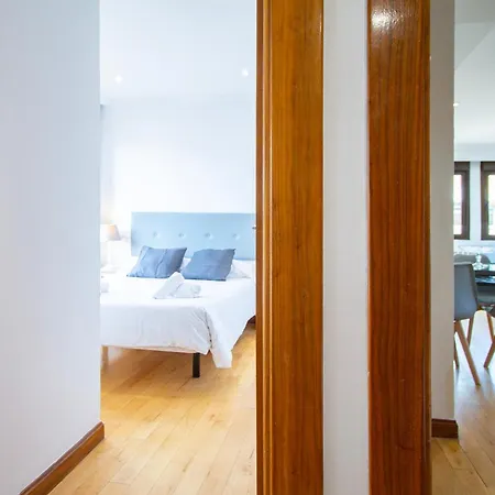 Apartment Adelfas *