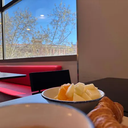Hotel Ibis Centro Ventas 2*
