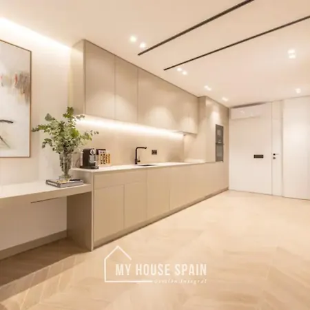 Myhousespain - Luminoso Piso En Chamberi Apartamento