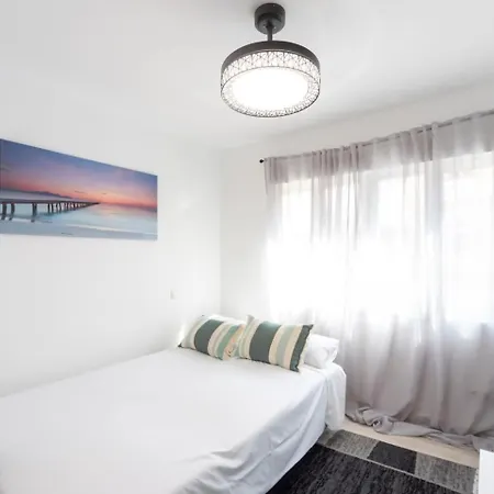 Apartment Market Martinez De La Riva III