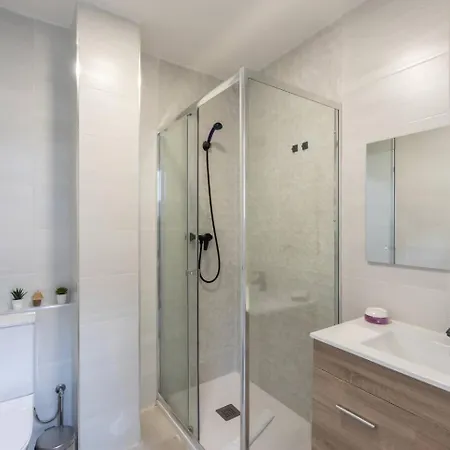 Market Martinez De La Riva III Apartment Madrid