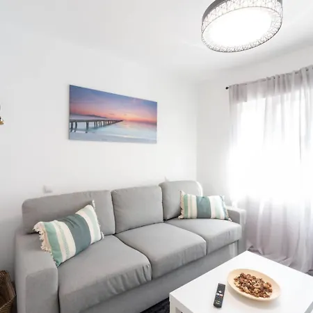 Market Martinez De La Riva III Apartment
