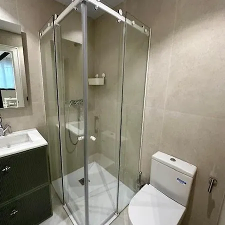 Estudio A Estrenar En Huertas Apartment Madrid