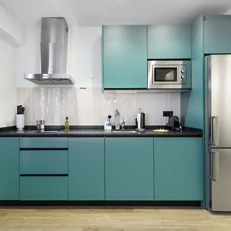 Limehome Calle De Matilde Diez Μαδρίτη