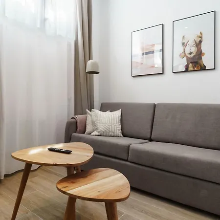 Διαμέρισμα Limehome Calle De Matilde Diez