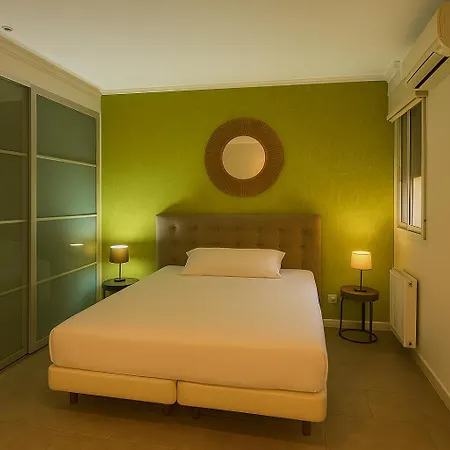 Pensión Six Plaza Mayor 4*