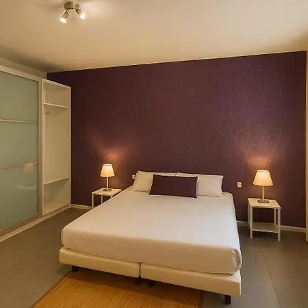 Six Plaza Mayor 4*