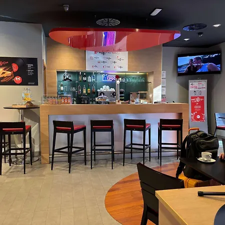 Отель Ibis Centro Ventas 2*