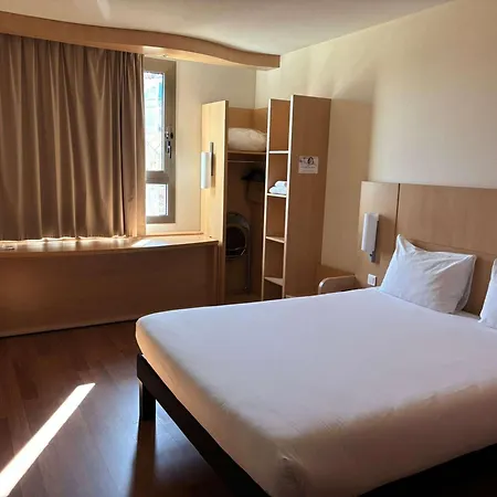 Ibis Centro Ventas Отель