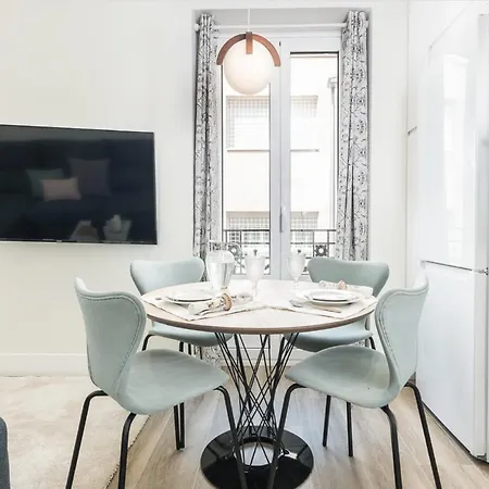 Dplace To Be - Luxury In Barrio De Salamanca Apartment