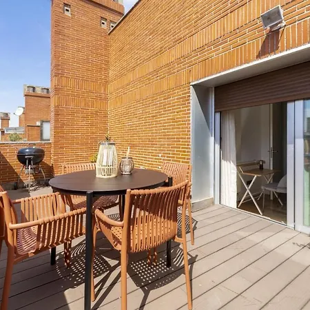 Apartment Temporary 3-bedroom Duplex In Downtown Madrid