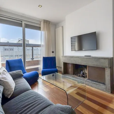 Temporary 3-bedroom Duplex In Downtown *