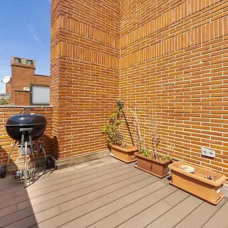 Apartment Temporary 3-bedroom Duplex In Downtown Madrid