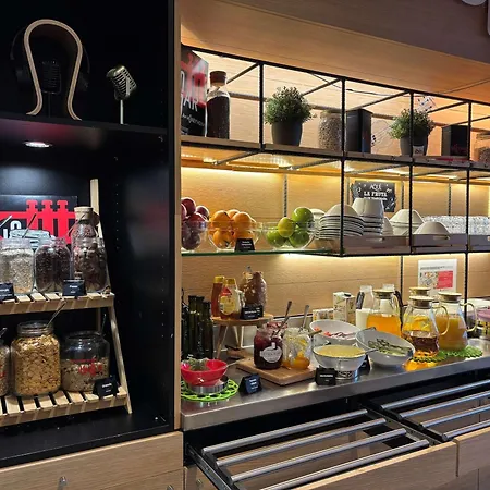 Ibis Centro Ventas Отель 2*
