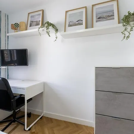 For Spacious, Temporary, And 3-bedroom Aca65 * Madrid