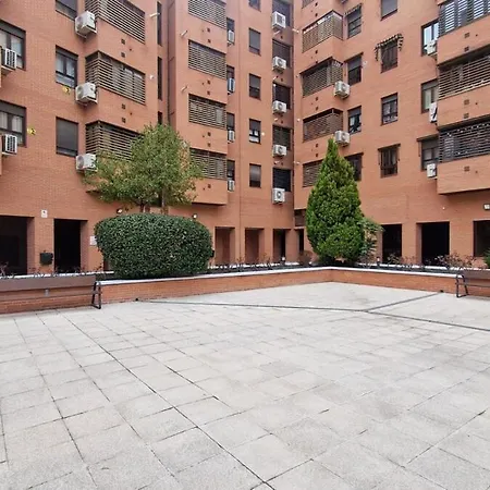 For Spacious, Temporary, And 3-bedroom Aca65 * Madrid