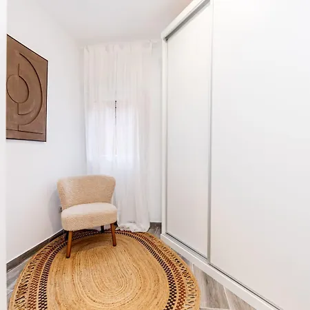 Apartment Bright Duplex In Residential Tetuan Madrid