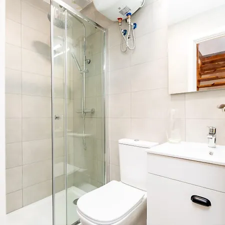 Apartment Bright Duplex In Residential Tetuan *