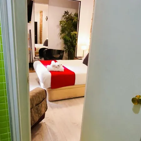 Guest house Plaza Opera Madrid