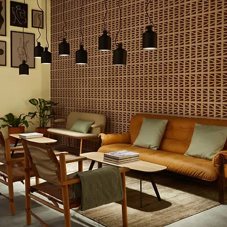 The Social Hub Extended * Madrid