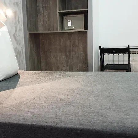ゲストハウス オスタル ラス フエンテス