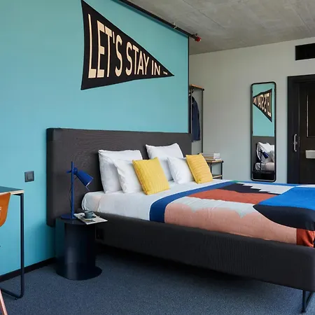 The Social Hub Hotel