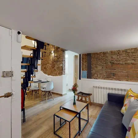 Cozy In Malasana For 4 Pax - Velarde Apartamento *