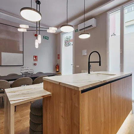Fuencarral Living 7br 7bh * Madrid