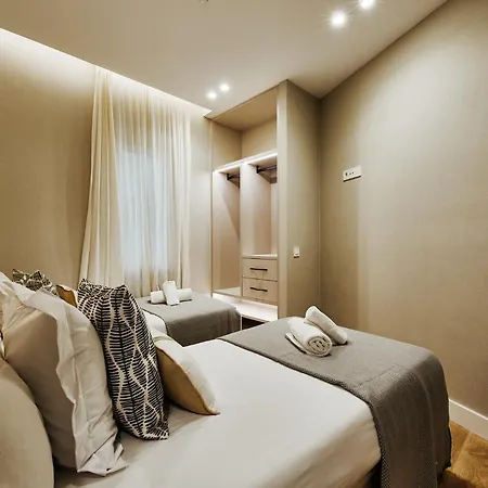 Fuencarral Living 7br 7bh Ferienhaus *