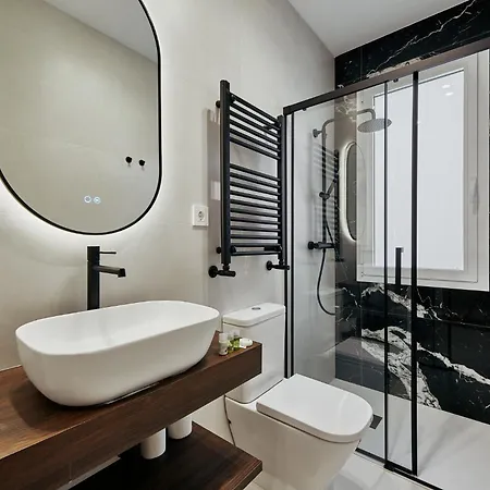 Fuencarral Living 7br 7bh Ferienhaus *
