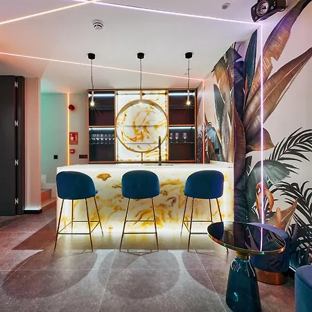 Fuencarral Living 7br 7bh Ferienhaus Madrid
