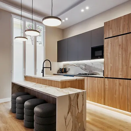 Fuencarral Living 7br 7bh Ferienhaus