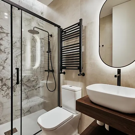 Fuencarral Living 7br 7bh Ferienhaus *