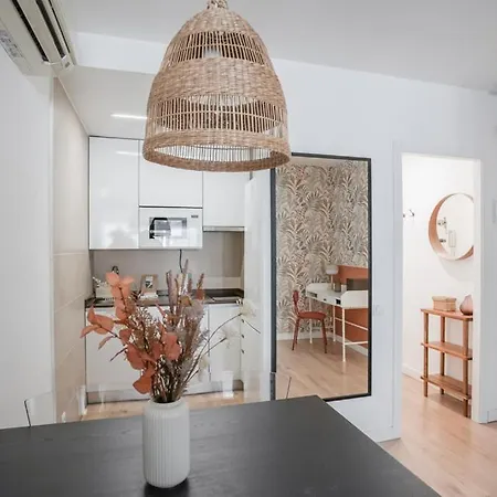 Apartment Cozy Stylish -1bedroom 1bathroom-chamberi