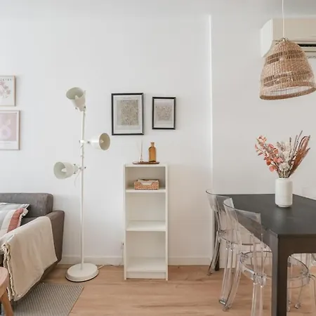 Apartment Cozy Stylish -1bedroom 1bathroom-chamberi *