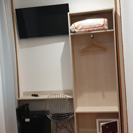 Fuentes (adults Only) 2* Madrid