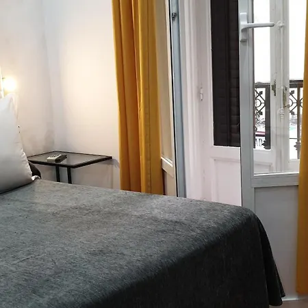 Гостевой дом Fuentes (adults Only) Мадрид