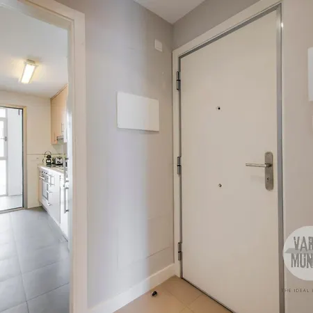 Smart 6 En Adrian Pulido Con Parking Apartment