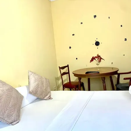 Apartamento Pisos Barajas 5 Personas