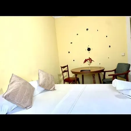 Pisos Barajas 5 Personas