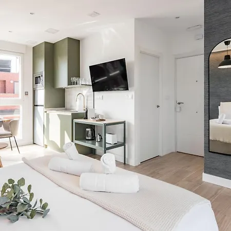 Arturo Soria By Charming Aparthotel Madrid
