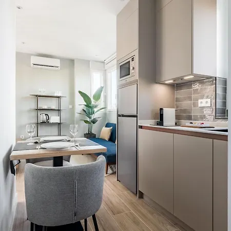 Aparthotel Arturo Soria By Charming Madrid